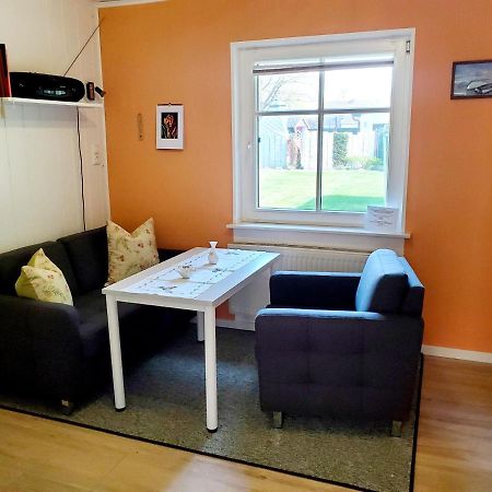 Ferienwohnung 2 Bei Familie Saupe Schaprode Esterno foto