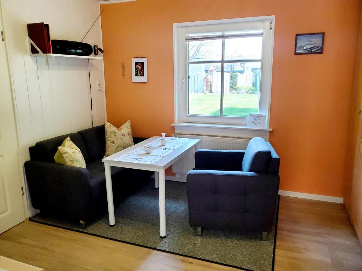 Ferienwohnung 2 Bei Familie Saupe Schaprode Esterno foto