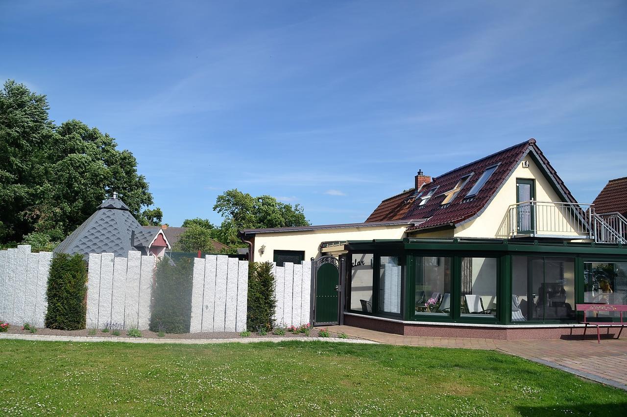 Ferienwohnung 2 Bei Familie Saupe Schaprode Esterno foto